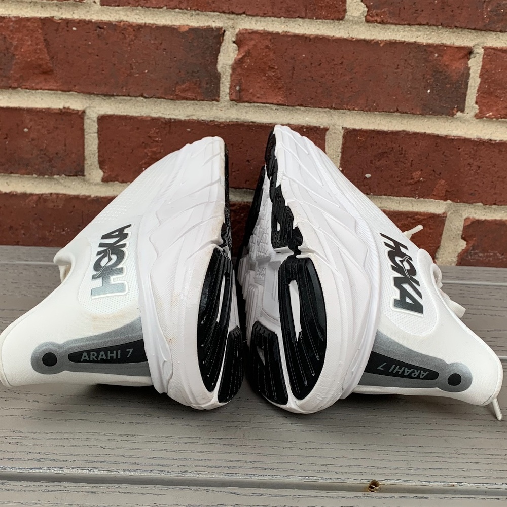 Hoka Arahi 7 Running Shoe - Picture 11 of 14